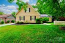7521 Surreywood Place sold home in Charlotte, SC