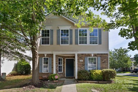 925 Skywatch Lane sold home in Southwinds, Monroe, NC