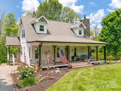 540 Windswept Ridge Road sold home in The Glade, Canton, NC