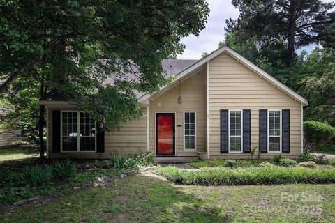 8618 Rittenhouse Circle sold home in High Timbers, Charlotte, NC