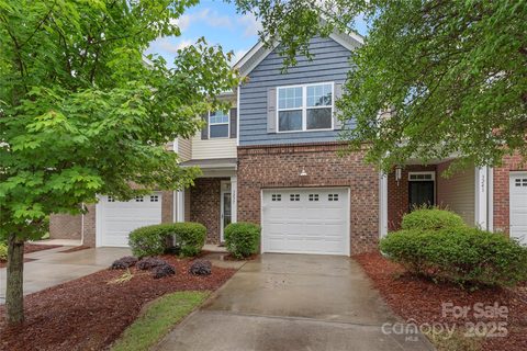 3237 Yarmouth Lane sold townhome in Kinmere Commons, Gastonia, NC