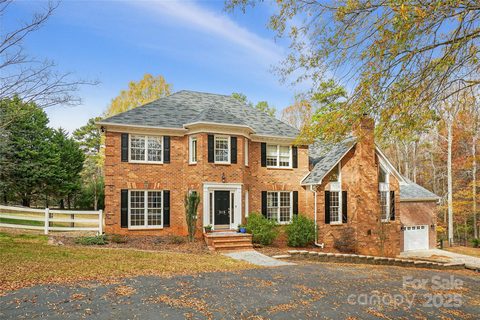 315 Red Barn Trail sold home in Red Barn Trail, Matthews, NC