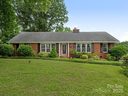 3408 Oak Tree Trail sold home in Matthews, SC