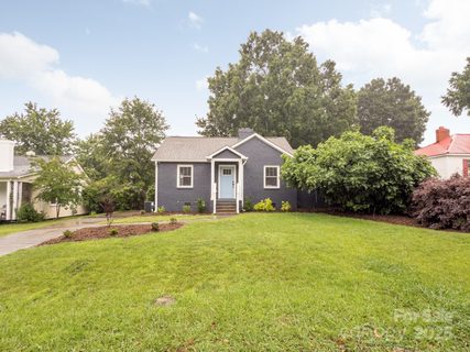 2421 Morton Street sold home in Dowd Heights, Charlotte, NC