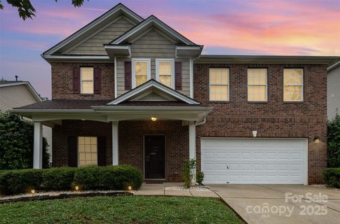 237 Lylic Woods Drive sold home in English Trails, Fort Mill, SC