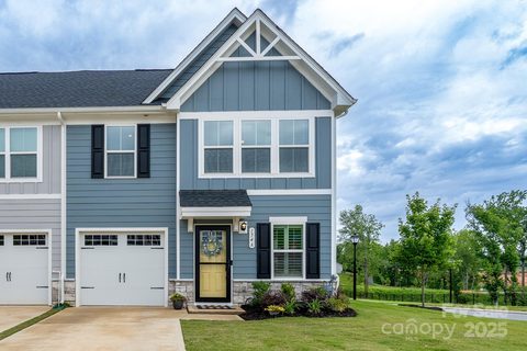 Previously sold for $313,000