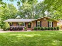 13617 Lake Bluff Drive sold home in Matthews, SC
