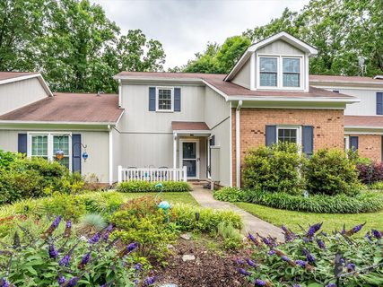 11120 Sevilla Court sold townhome in Renaissance On Carmel, Charlotte, NC