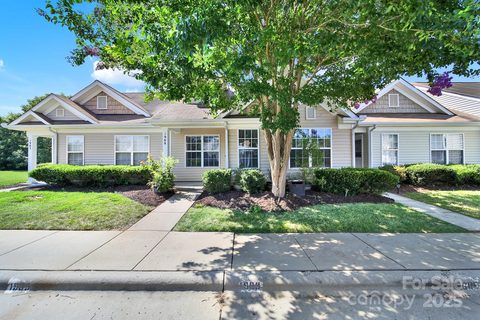 1909 Sandal Brook Road sold townhome in Brookchase, Indian Land, SC