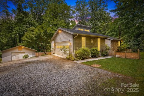 24 Penne Way sold home in Greenbriar, Flat Rock, NC