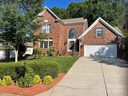 15811 Burlingame Drive sold home in Huntersville, SC
