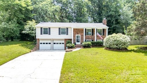 Previously sold for $440,000