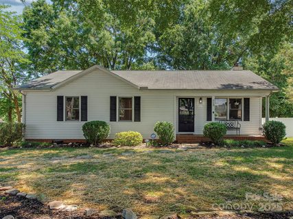 713 Springfield Drive sold home in Spring Hill, Concord, NC