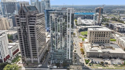 333 W Trade Street sold home in Trademark, Charlotte, NC