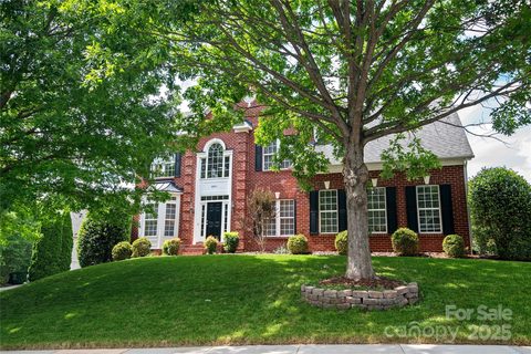 6803 Augustine Way sold home in Canterbury Place, Charlotte, NC