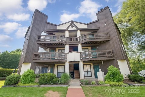 8135 Cedar Glen Drive sold condo in Reflections, Charlotte, NC