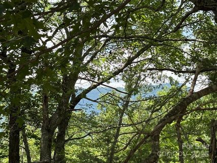 Lot 34 N Oakwood Drive active home in Linville Mountain Acres, Marion, NC