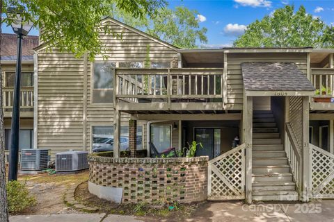1604 Sharon Road sold home in Sharon Place, Charlotte, NC