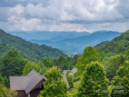0 Camden Downs Road sold lot in Carvers Crossing, Waynesville, NC