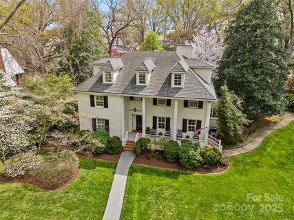1579 Queens Road