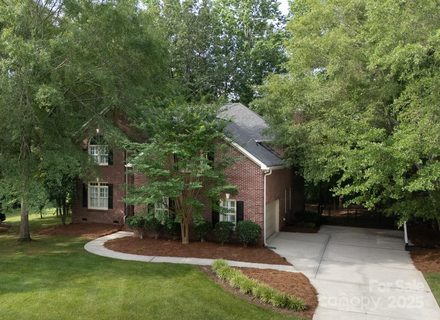 1587 Summit View Drive sold home in The Summit, Rock Hill, SC