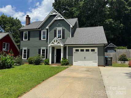 4221 Hounds Run Drive sold home in Habersham, Matthews, NC