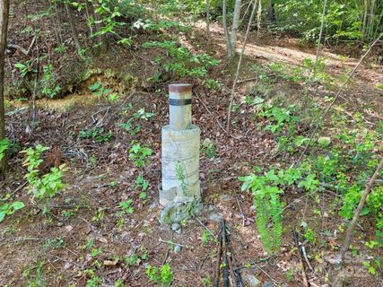 Lot 12 13b Quail Drive sold home in Deerwood, Marion, NC