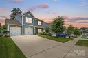 5069 Thomasville Drive sold home in Belmont, SC