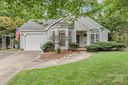 9011 Brad Court sold home in Matthews, SC