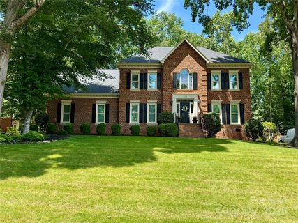 1140 Iverleigh Trail sold home in Huntington, Charlotte, NC