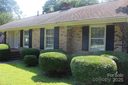 7017 Knightswood Drive sold home in Charlotte, SC