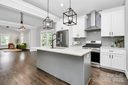 323 Keswick Avenue sold home in Charlotte, SC