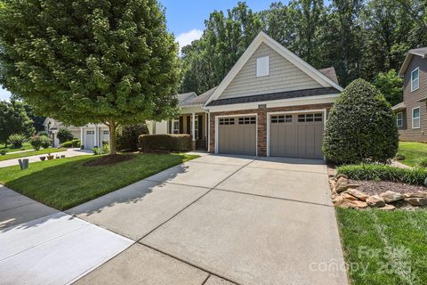 4527 Hubbard Falls Drive sold home in Hubbard Falls, Charlotte, NC