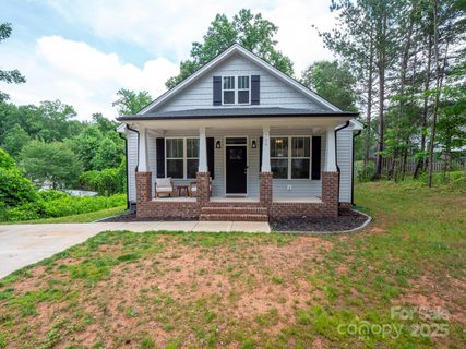 720 4th Street sold home in Murphy Heights, Stanley, NC