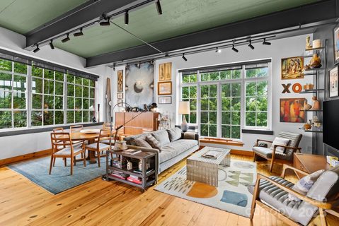 Previously sold for $725,000