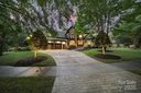 8016 Pemswood Street sold home in Charlotte, SC