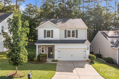 2532 Blue Moss Drive sold home in Long Creek Meadows, Dallas, NC