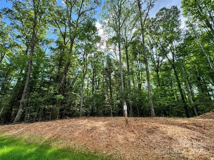 000 Reserve Way 13