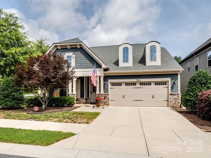 741 Garrett Green Way sold home in Oakland Pointe, Fort Mill, SC