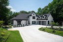 15617 Eagleview Drive sold home in Charlotte, SC