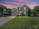 3301 Old Knobbley Oak Drive sold home in Gastonia, SC