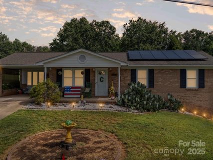 3471 Greentree Acres Road sold home in Greentree, Valdese, NC