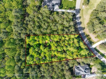 6017 Chimney Bluff Road active lot in Riverchase Estates, Lancaster, SC