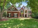 610 Hampshire Hill Road sold home in Matthews, SC