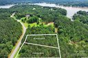 174 Rivercliff Drive sold home in Stony Point, SC