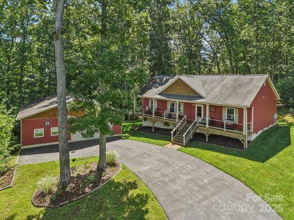 39 Catatoga Lane sold home in Cairens Ridge, Mills River, NC