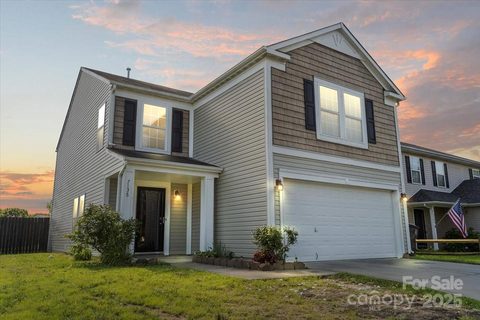 7136 Bullock Drive sold home in Creekside At Coulwood, Charlotte, NC