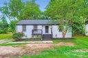 1224 E Woodlawn Road sold home in Charlotte, SC