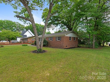 1100 Clawson Court sold lot in Clawson Village, Charlotte, NC