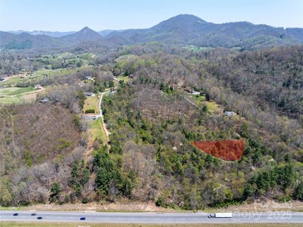 Lot 39 Sunnybrook Trail sold home in Hyder Mountain Acres, Clyde, NC
